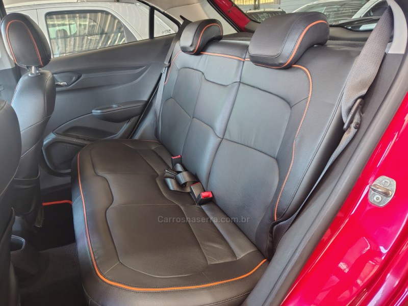 ONIX 1.4 MPFI LTZ 8V FLEX 4P MANUAL - 2015 - GUAPORé