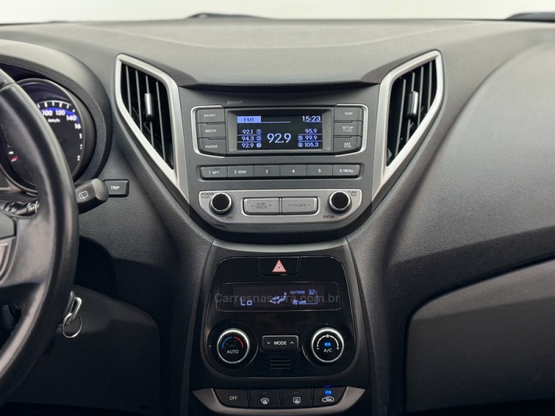 HB20 1.6 PREMIUM 16V FLEX 4P AUTOMÁTICO - 2017 - CARLOS BARBOSA