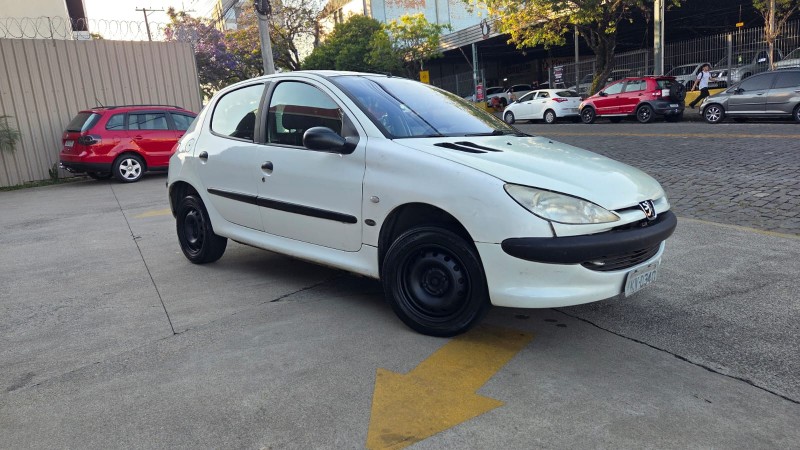 206 1.0 SENSATION 16V GASOLINA 4P MANUAL - 2002 - CAXIAS DO SUL