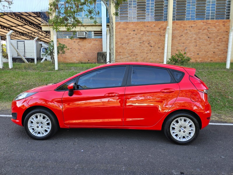 FIESTA 1.5 SE HATCH 16V FLEX 4P MANUAL - 2015 - VENâNCIO AIRES