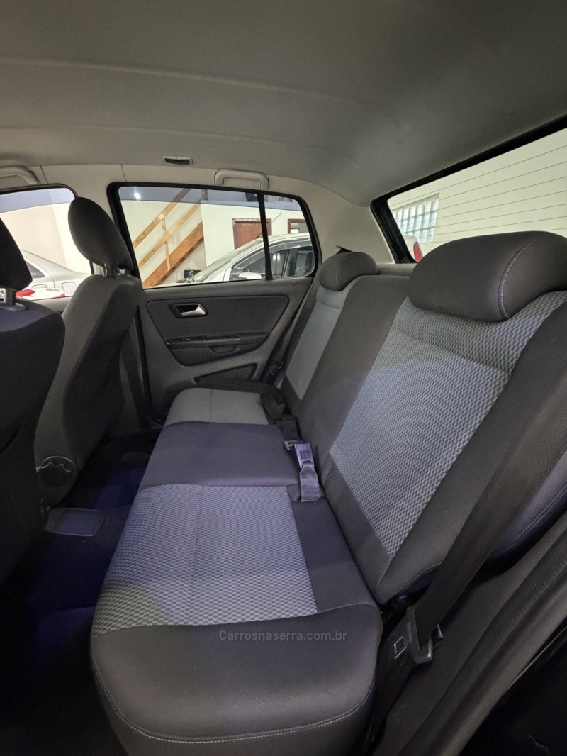 FOX 1.0 MI BLUEMOTION 8V FLEX 4P MANUAL - 2014 - CAXIAS DO SUL