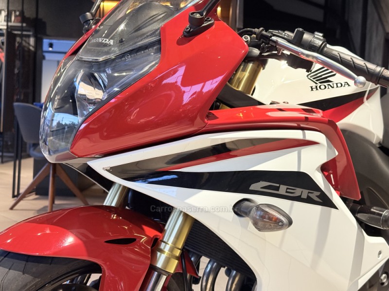 CBR 600F STANDARD - 2013 - CAXIAS DO SUL