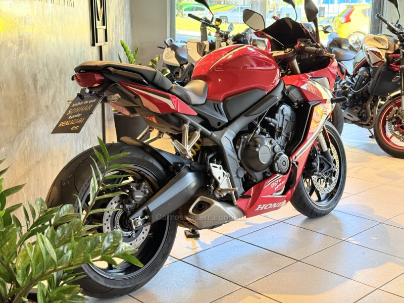 CBR 650R  - 2020 - CAXIAS DO SUL