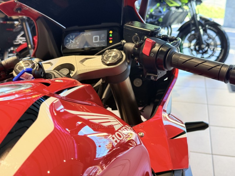 CBR 650R  - 2020 - CAXIAS DO SUL