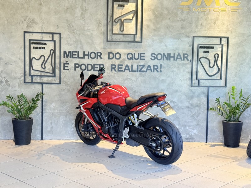CBR 650R  - 2020 - CAXIAS DO SUL