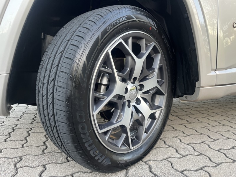 COMMANDER 2.0 OVERLAND TD380 4X4 TURBO DIESEL 4P AUTOMÁTICO - 2022 - CAXIAS DO SUL