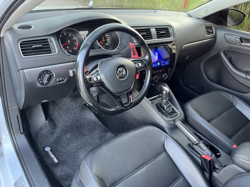 JETTA 1.4 16V TSI COMFORTLINE FLEX 4P TIPTRONIC - 2018 - CAXIAS DO SUL