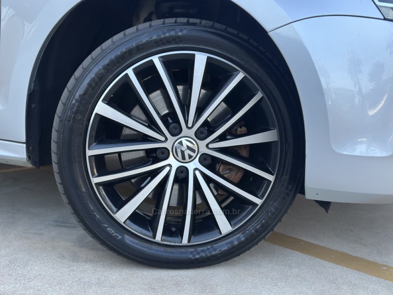 JETTA 2.0 TSI HIGHLINE 211CV GASOLINA 4P DSG - 2014 - TUPANDI