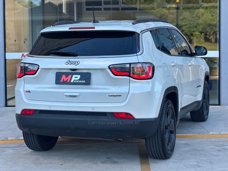 COMPASS 2.0 16V FLEX LONGITUDE AUTOMÁTICO - 2018 - TUPANDI