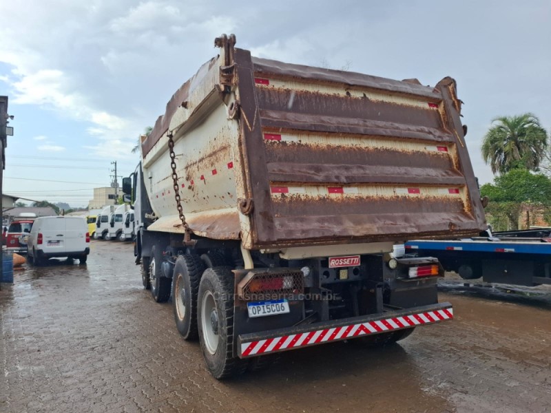 ACTROS 4844 K 8X4 - 2013 - PORTãO