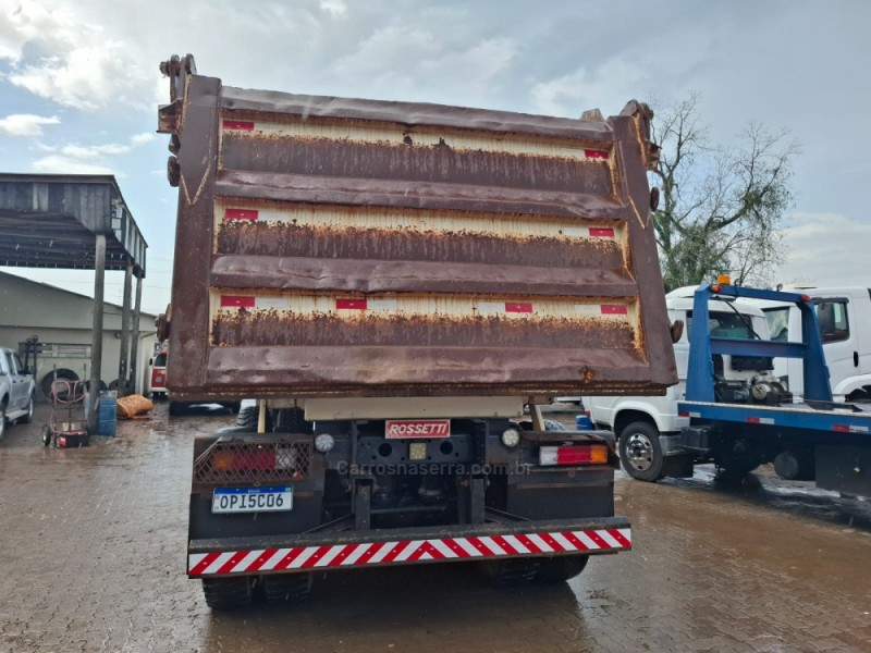 ACTROS 4844 K 8X4 - 2013 - PORTãO