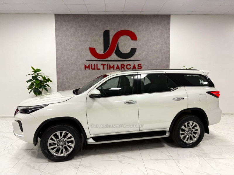 HILUX SW4 2.8 SRX 4X4 7 LUGARES 16V TURBO INTERCOOLER DIESEL 4P AUTOMÁTICO - 2022 - CAMPINAS DO SUL