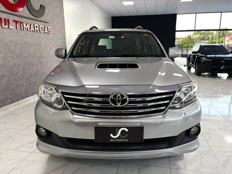 HILUX SW4 3.0 SRV 4X4 16V TURBO INTERCOOLER DIESEL 4P AUTOMÁTICO - 2015 - CAMPINAS DO SUL