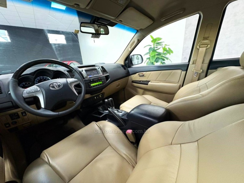 HILUX SW4 3.0 SRV 4X4 16V TURBO INTERCOOLER DIESEL 4P AUTOMÁTICO - 2015 - CAMPINAS DO SUL