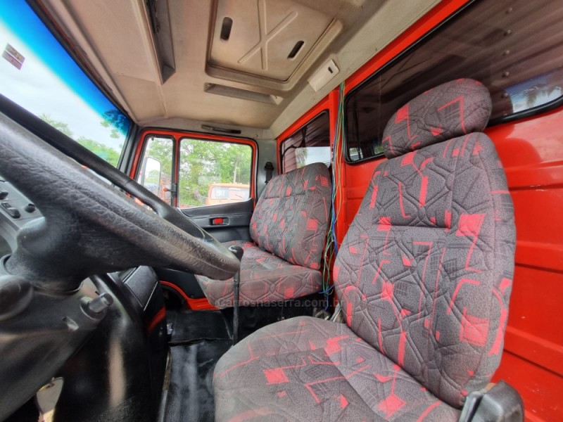 710 PLUS  - 2003 - PORTãO