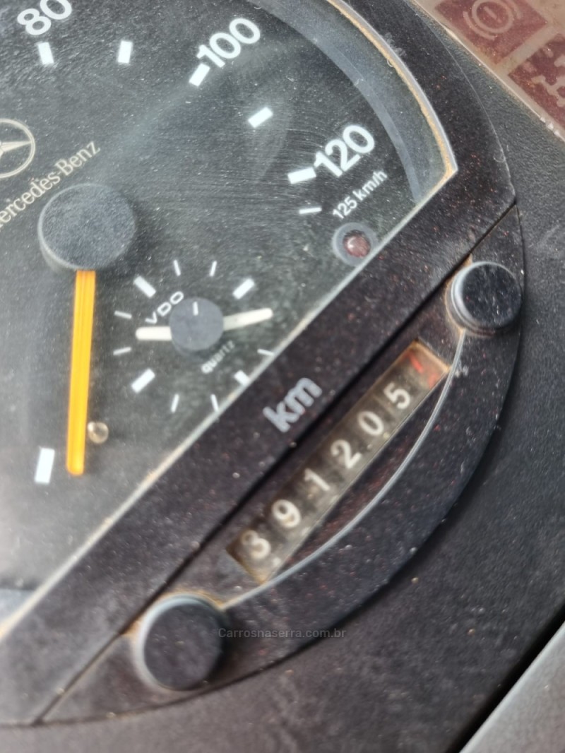 710 PLUS  - 2003 - PORTãO