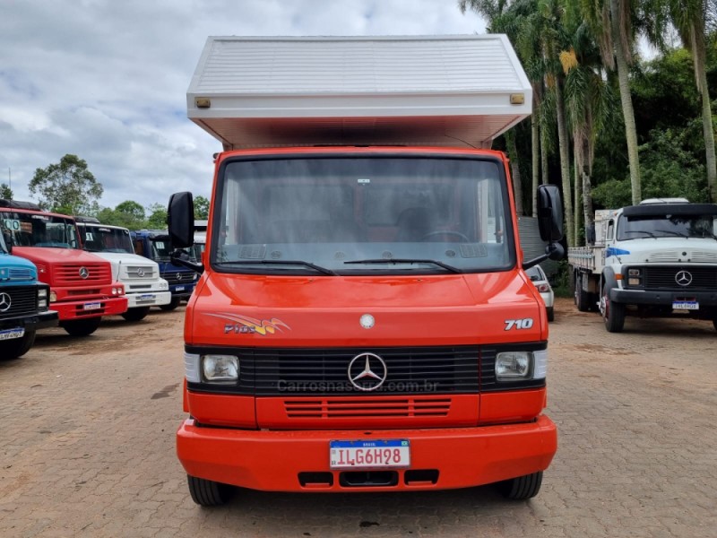 710 PLUS  - 2003 - PORTãO