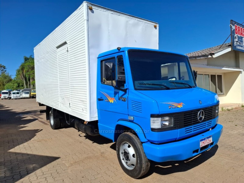 710 plus  2004 portao