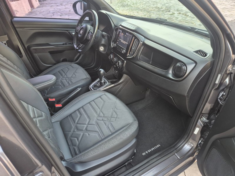 STRADA 1.3 VOLCANO CD 8V FLEX 4P AUTOMÁTICO - 2022 - CAXIAS DO SUL