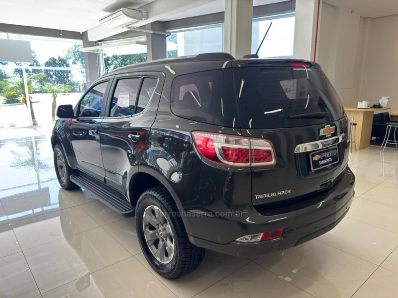 TRAILBLAZER 2.8 PREMIER 16V TURBO DIESEL 4P AUTOMÁTICO - 2023 - VERANóPOLIS