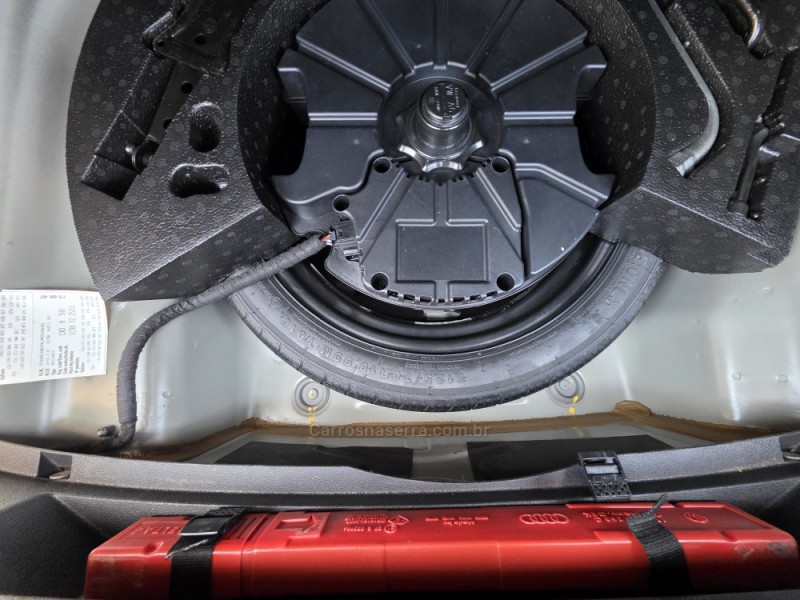 JETTA 2.0 16V TSI GLI 350 GASOLINA 4P AUTOMÁTICO - 2020 - CAXIAS DO SUL