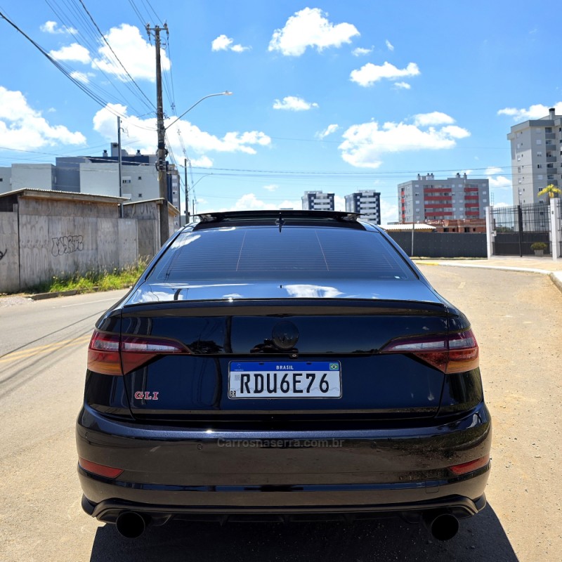 JETTA 2.0 16V TSI GLI 350 GASOLINA 4P AUTOMÁTICO - 2020 - CAXIAS DO SUL