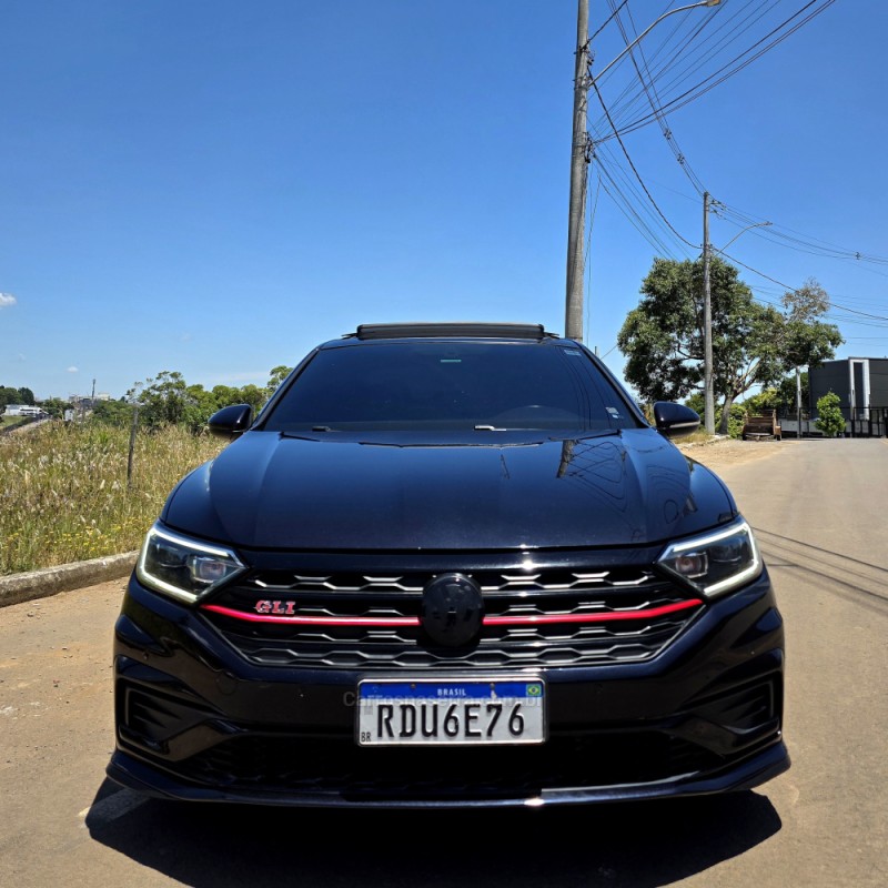 JETTA 2.0 16V TSI GLI 350 GASOLINA 4P AUTOMÁTICO - 2020 - CAXIAS DO SUL