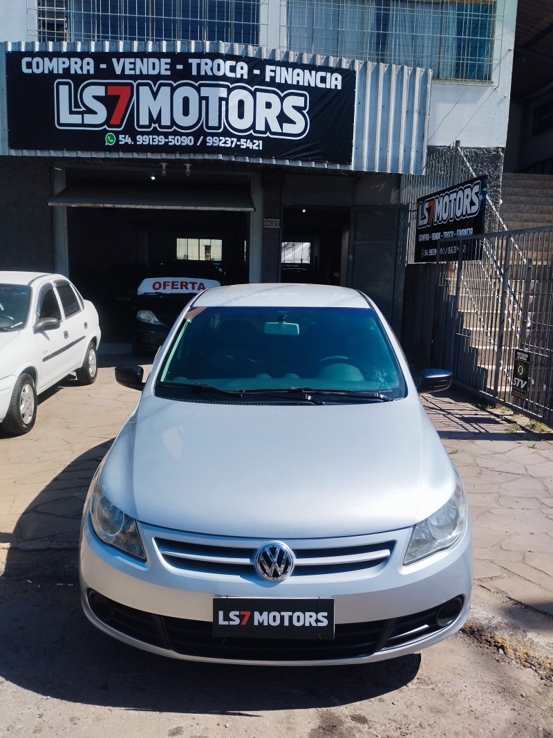 VOYAGE 1.6 MI 8V FLEX 4P MANUAL - 2009 - CAXIAS DO SUL