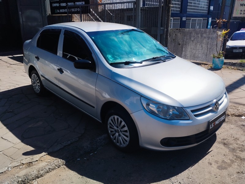 VOYAGE 1.6 MI 8V FLEX 4P MANUAL - 2009 - CAXIAS DO SUL