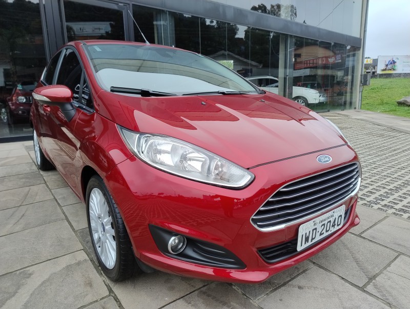 FIESTA 1.6 TITANIUM PLUS HATCH 16V FLEX 4P AUTOMÁTICO - 2015 - CAXIAS DO SUL