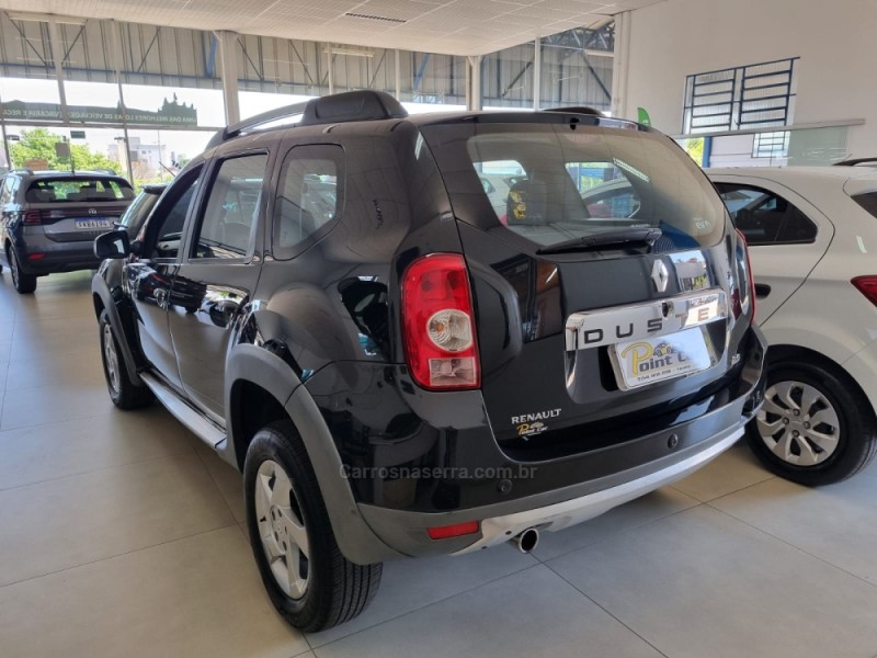 DUSTER 2.0 DYNAMIQUE 4X2 16V FLEX 4P MANUAL - 2014 - VACARIA