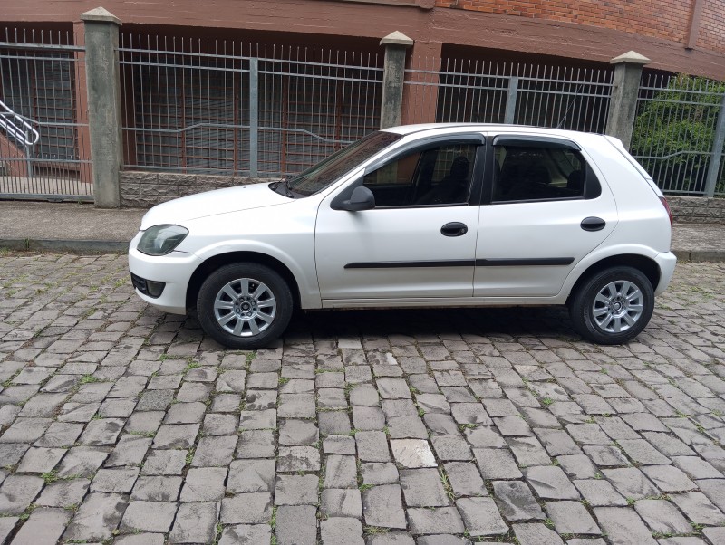 CELTA 1.0 MPFI VHC 8V GASOLINA 4P MANUAL - 2007 - CAXIAS DO SUL
