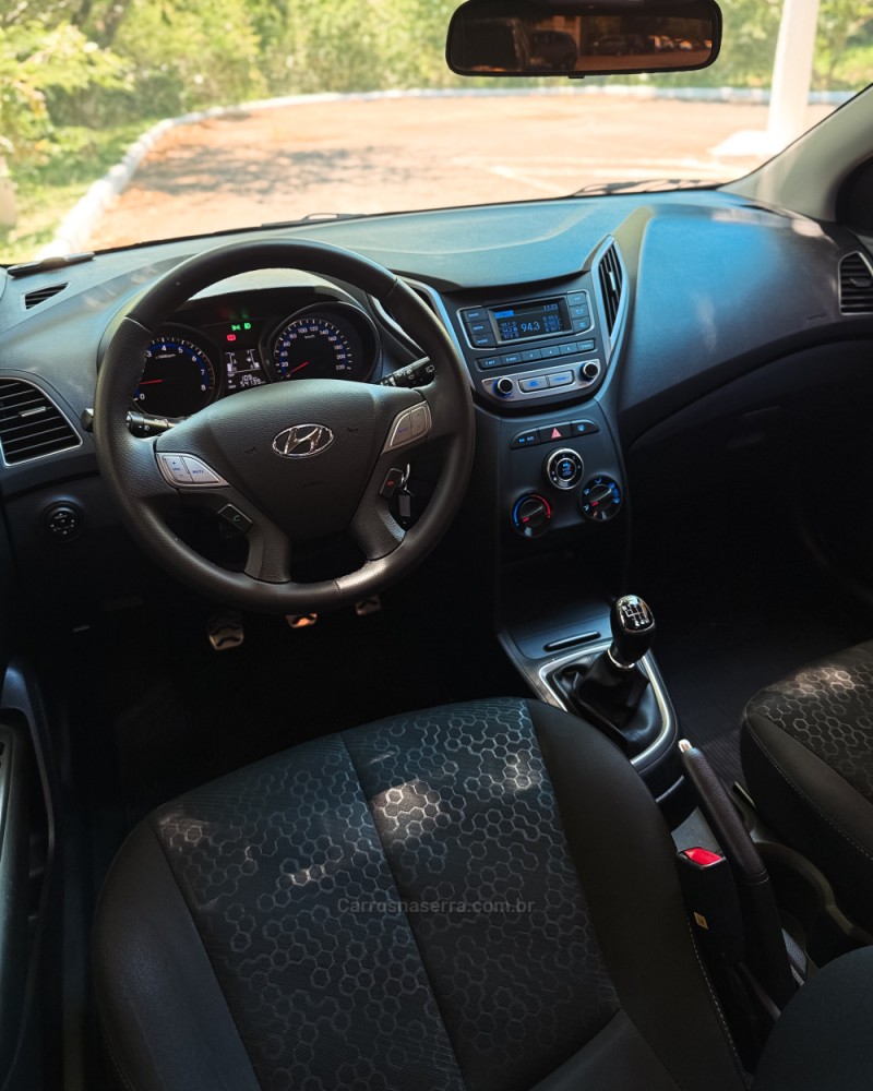 HB20X 1.6 16V STYLE FLEX 4P MANUAL - 2017 - NOVO HAMBURGO