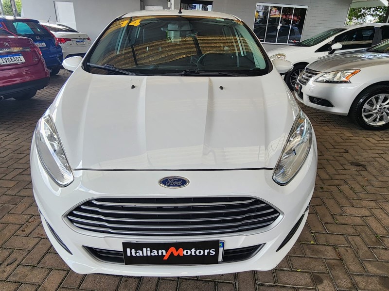 FIESTA 1.5 SE HATCH 16V FLEX 4P MANUAL - 2015 - CAXIAS DO SUL