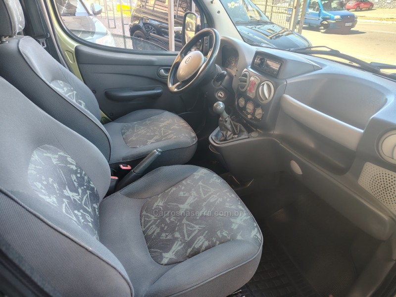 DOBLÓ 1.8 MPI ADVENTURE 8V FLEX 4P MANUAL - 2004 - CAXIAS DO SUL