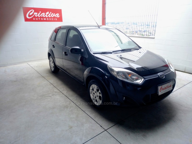 FIESTA 1.6 SE HATCH 16V FLEX 4P MANUAL - 2012 - CAXIAS DO SUL