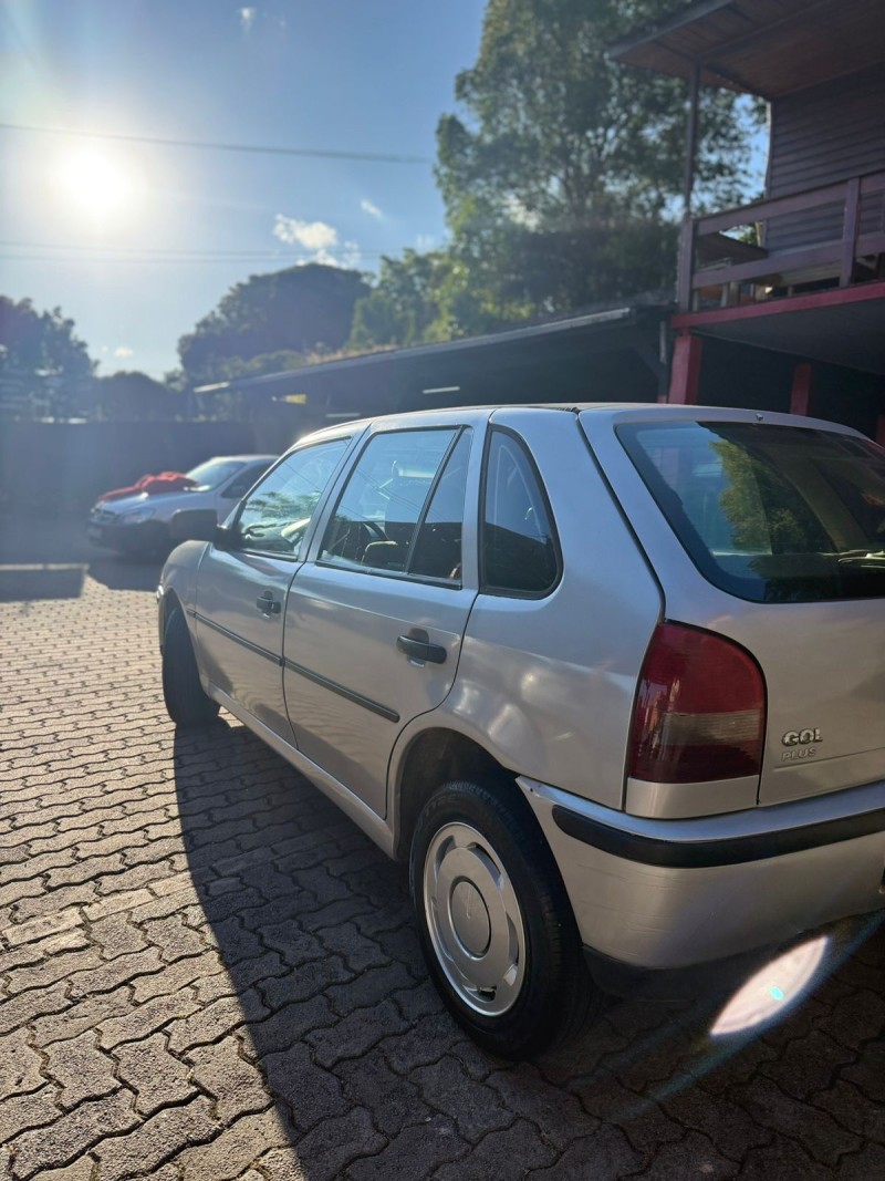 GOL 1.0 MI 16V GASOLINA 4P MANUAL G.III - 2001 - CAXIAS DO SUL