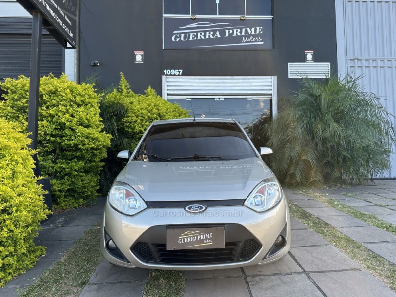 FIESTA 1.0 MPI CLASS HATCH 8V FLEX 4P MANUAL - 2011 - CAXIAS DO SUL