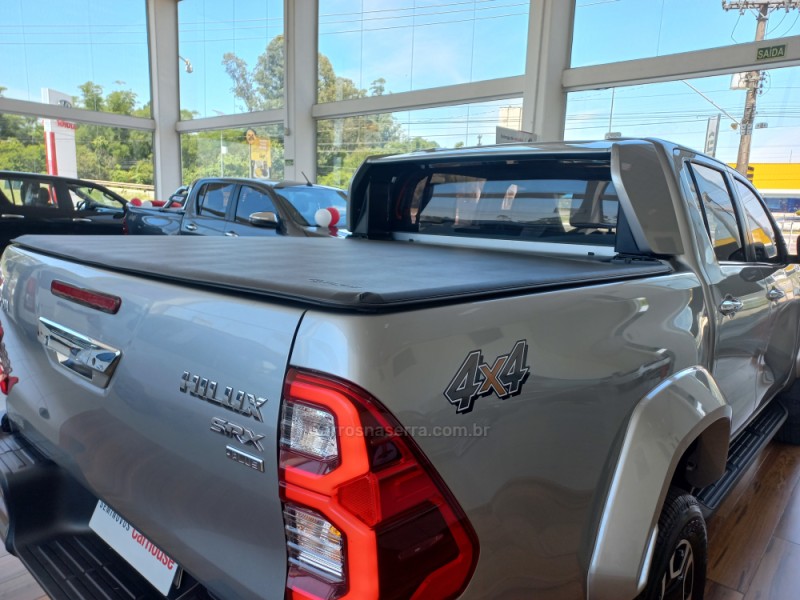 HILUX 2.8 SRX PLUS 4X4 CD TURBO DIESEL 4P AUTOMÁTICO - 2024 - TAQUARA