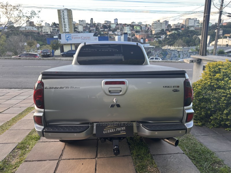 L200 TRITON 3.2 HPE 4X4 CD 16V TURBO INTERCOOLER DIESEL 4P AUTOMÁTICO - 2015 - CAXIAS DO SUL