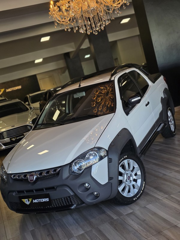 STRADA 1.8 MPI ADVENTURE CD 16V FLEX 3P MANUAL - 2014 - CAXIAS DO SUL