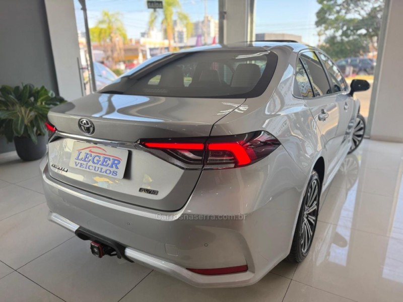 COROLLA 2.0 ALTIS PREMIUM 16V FLEX 4P AUTOMÁTICO - 2022 - SãO LEOPOLDO