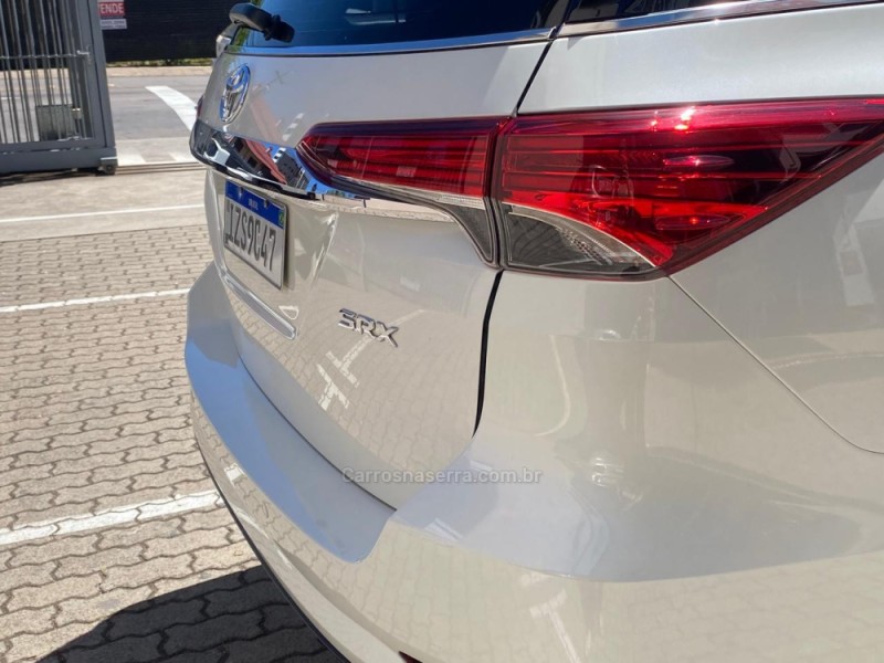 HILUX SW4 2.8 SRX 4X4 7 LUGARES 16V TURBO INTERCOOLER DIESEL 4P AUTOMÁTICO - 2020 - BENTO GONçALVES