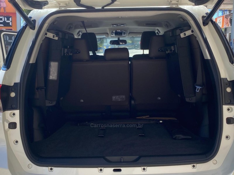 HILUX SW4 2.8 SRX 4X4 7 LUGARES 16V TURBO INTERCOOLER DIESEL 4P AUTOMÁTICO - 2020 - BENTO GONçALVES