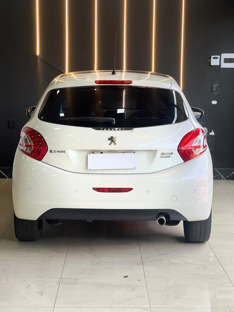 208 1.6 GRIFFE 16V FLEX 4P AUTOMÁTICO - 2016 - SAPUCAIA DO SUL