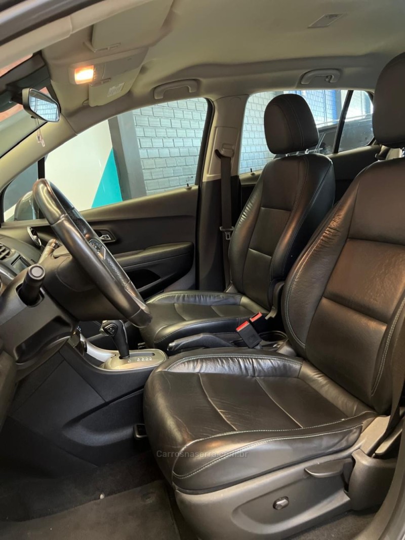 TRACKER 1.8 MPFI LTZ 4X2 16V FLEX 4P AUTOMÁTICO - 2014 - NOVO HAMBURGO