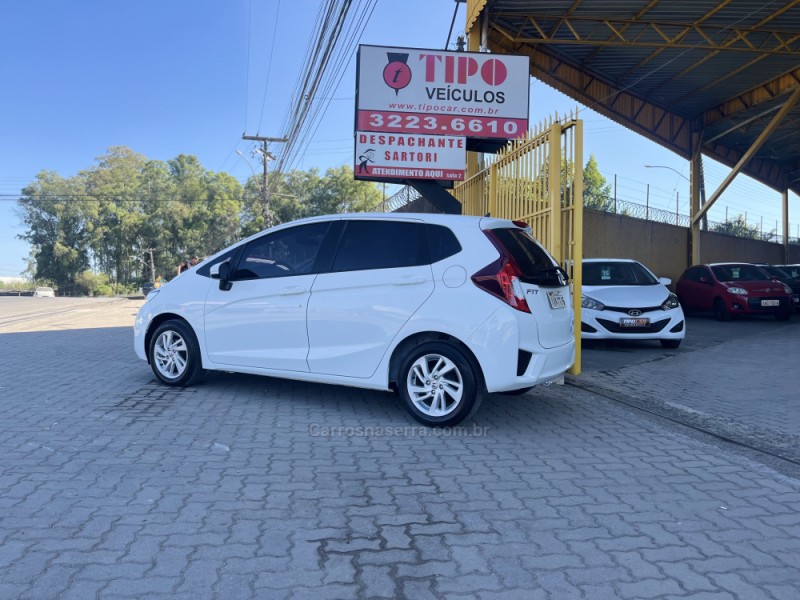 FIT 1.5 LX 16V FLEX 4P AUTOMÁTICO - 2015 - CAXIAS DO SUL