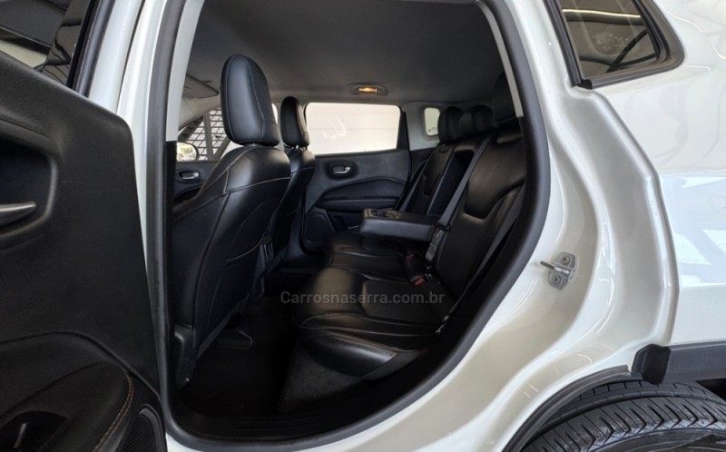 COMPASS 2.0 16V DIESEL LIMITED 4X4 AUTOMÁTICO - 2021 - BENTO GONçALVES