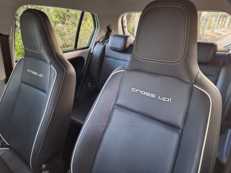 UP 1.0 TSI CROSS 12V FLEX 4P MANUAL - 2018 - CAXIAS DO SUL