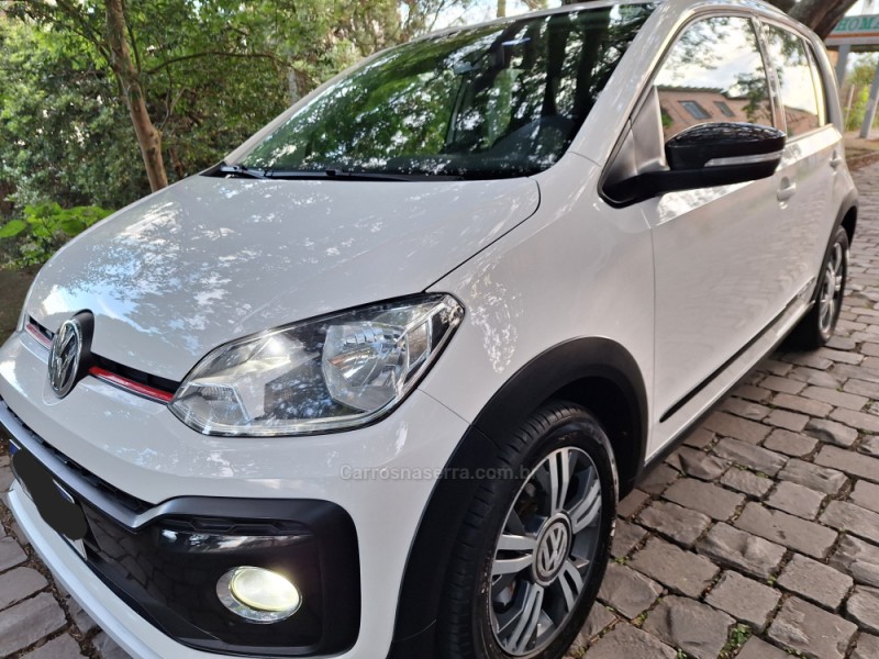 up 1.0 tsi cross 12v flex 4p manual 2018 caxias do sul